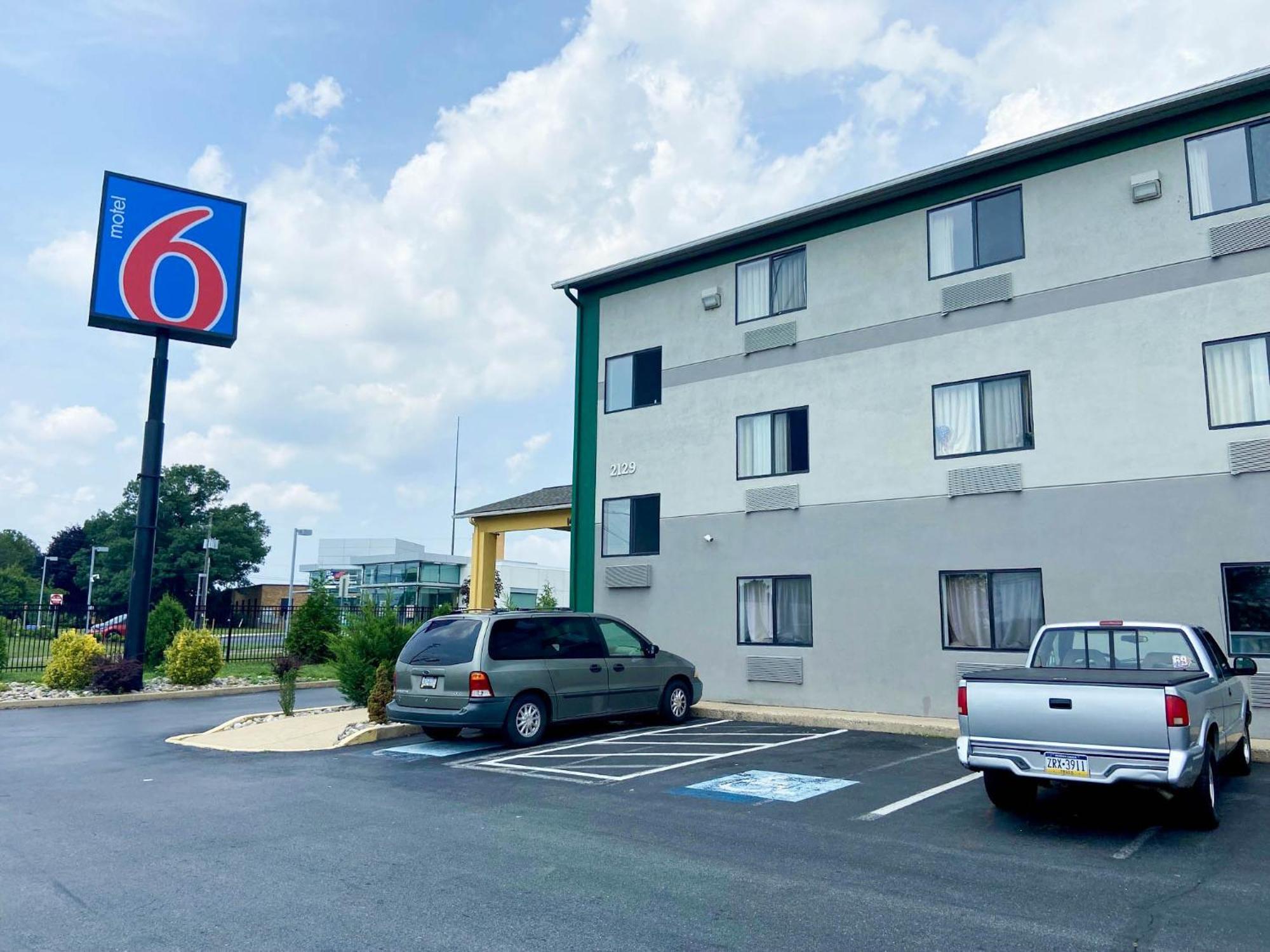 Motel 6 랭커스터 외부 사진